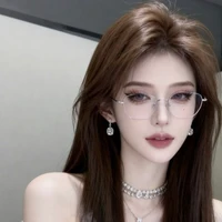 Thượng Huyền Anh (chị gái nu9)