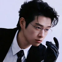 Thượng Thái Anh (bố nu9)