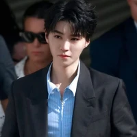 Vương Tuấn Khải