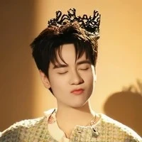 Lê Quang Hùng- Quang Hùng Materd D