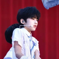 Hầu Vương Tử