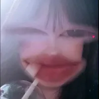 T/g tên nkyy👧