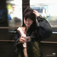 Trương Tuyết Thanh - trợ lý