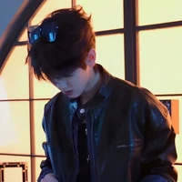 Tả Kỳ Hàm_anh
