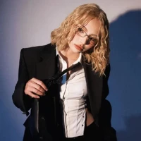 Nguyễn hiền mai[maiquin]