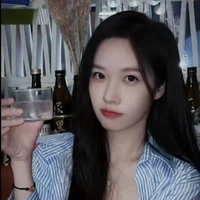 Trần Vũ Tư_nàng