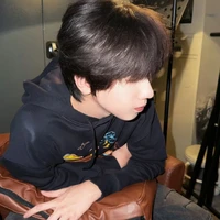 Nhiếp Vĩ Thần-Anh²