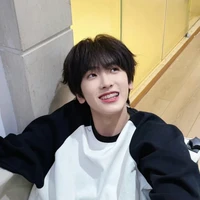 Tả Kỳ Hàm_cậu