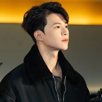 Bùi Anh Tú ( em )