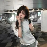 Hạ Ninh Nhi (bff cô)