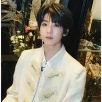 Dương Bác Văn_anh