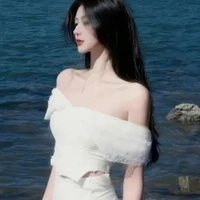 Lạc Đỗ Tuyết Lan - bạn thân từ lớp 10