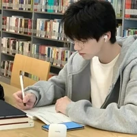 Nông Tuấn Hải - bạn từ nhỏ của anh và cô