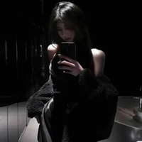 Hạ Phạm Trúc Quỳnh - chủ nhiệm 12A2