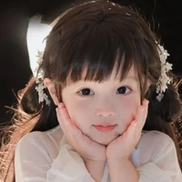 Chu Phạm Thủy Tiên