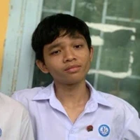 T.Hùng  (học bá sigma gay)