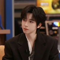 Hạ Tuấn Lâm
