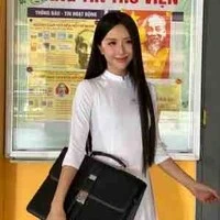 Quỳnh Anh Shyn lúc nhỏ 
