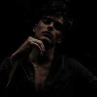 Cố Lê Quốc Nhất_Nhất Phi Long