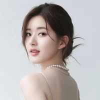 Yan Thawarat 🐰(Yan)