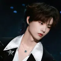 Trương Tử Mặc _ Y