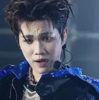 HOÀNG ĐỨC DUY - hắn