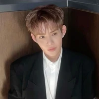 Phan Đức Nhật Hoàng (Dillan Hoàng Phan)