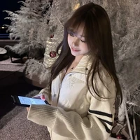 Dương Tuyết Nhi ( nu9)