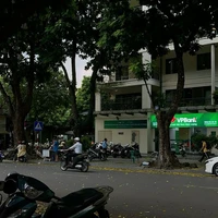 Nhân vật phụ