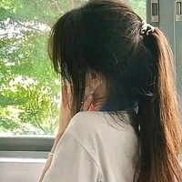 Lâm Nguyệt Linh/Tiểu thư tài phiệt//