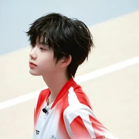 Trần Dịch Hằng_Hắn