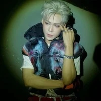 Nguyễn Hoàng Bách-JeyB