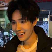 Lê Quang Huy_Ryn Lee.