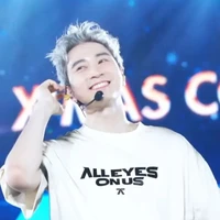 phạm hoàng khoa[karik]