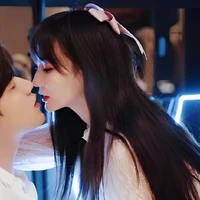 Lử Ngọc Huyền Anh ( Mẹ nu9)