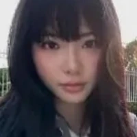 Nguyễn Lê Ngọc Ánh Sáng - Ánh Sáng Aza