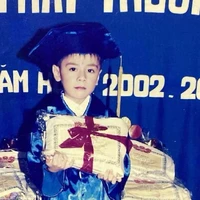 Lê Quang Hùng - lúc nhỏ