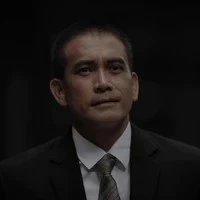 Hiệu trưởng Supot