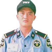 Nhân viên bảo vệ 2