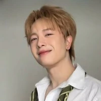 Trần Phong Hào ( Nicky)