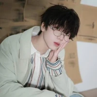 Nhiếp Vĩ Thần