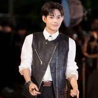 Phan Đức Nhật Hoàng ( Dillan)