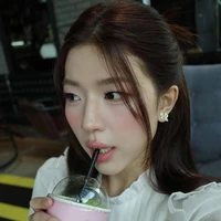 Diễm Hằng (M)