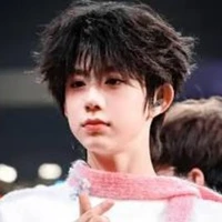 Trần Dịch Hằng _H