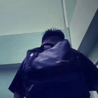 Nguyễn Hoàng Thiên Long