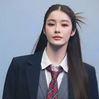 Namtan Tipnaree Kwong - Chị -