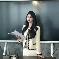 Tố Vân Anh - Cô giáo chủ nhiệm.