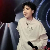 Lê Quang Hùng 