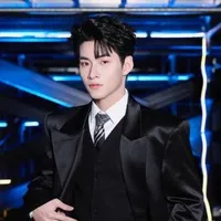 HUỲNH HOÀNG HÙNG-GAME MINI