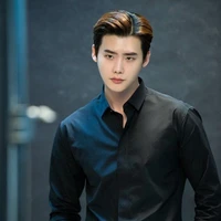 Lee Jong Suk